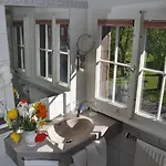 Insel-hof Hotel-garni Reichenau