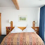 Insel-hof Hotel-garni