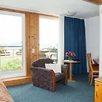 Insel-hof Hotel-garni Hotel 3*