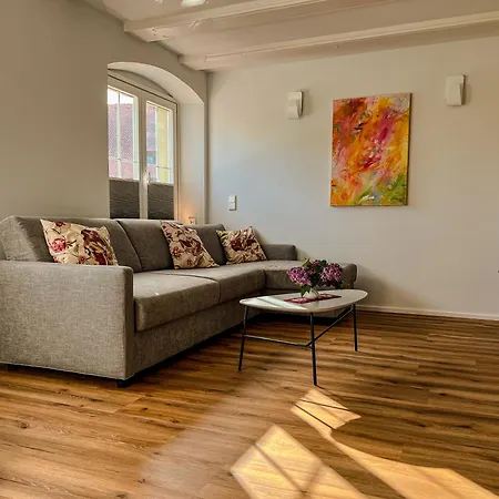 Insel-hof Hotel-garni Szálloda 3*