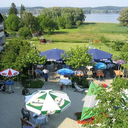 Insel-hof Hotel-garni 3* 라이헤나우
