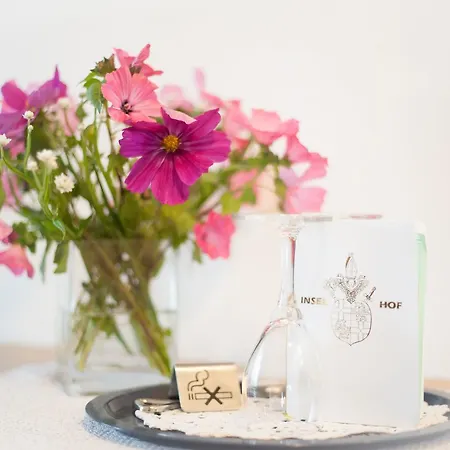 Insel-hof Hotel-garni Szálloda 3*