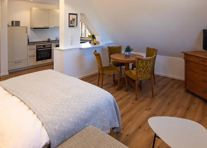 ホテル Insel-hof Hotel-garni 3*