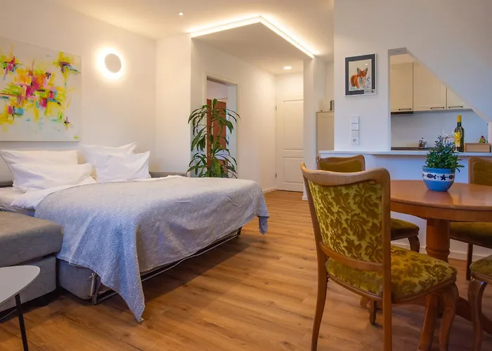 Insel-hof Hotel-garni ホテル 3*